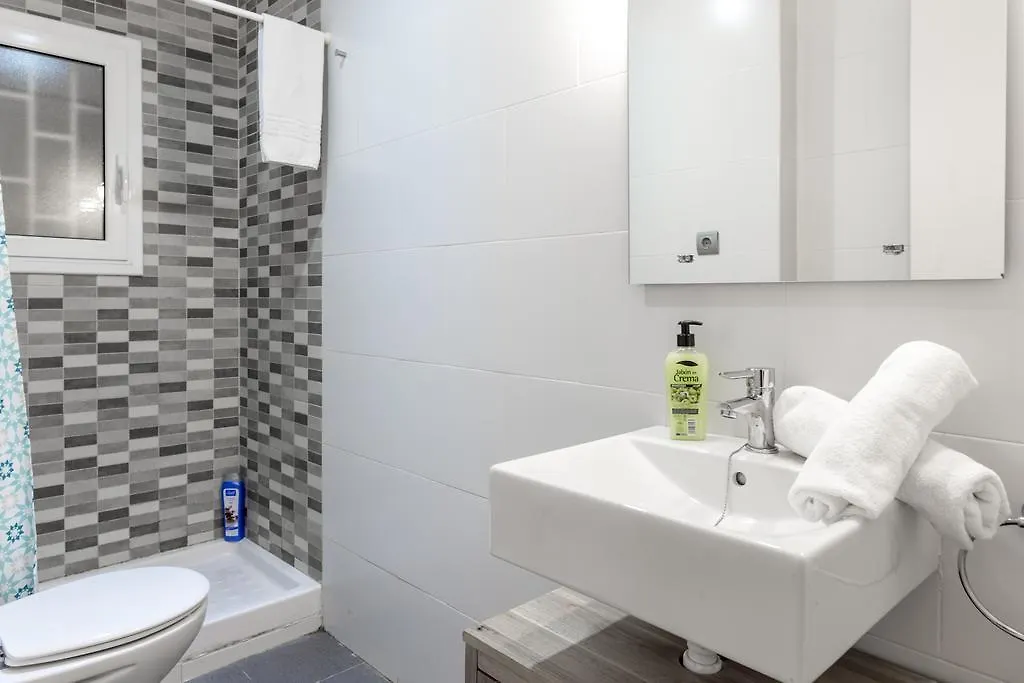 Autentic Arc De Triomf Apartment Barcelona Spain
