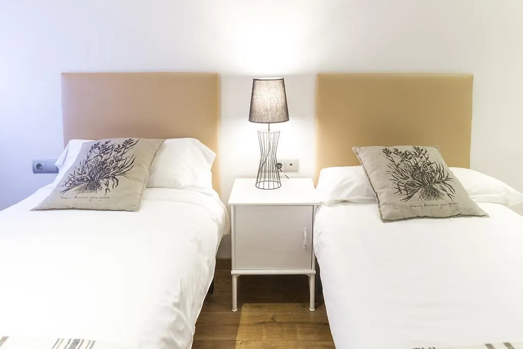 Autentic Arc De Triomf Apartment Barcelona Spain